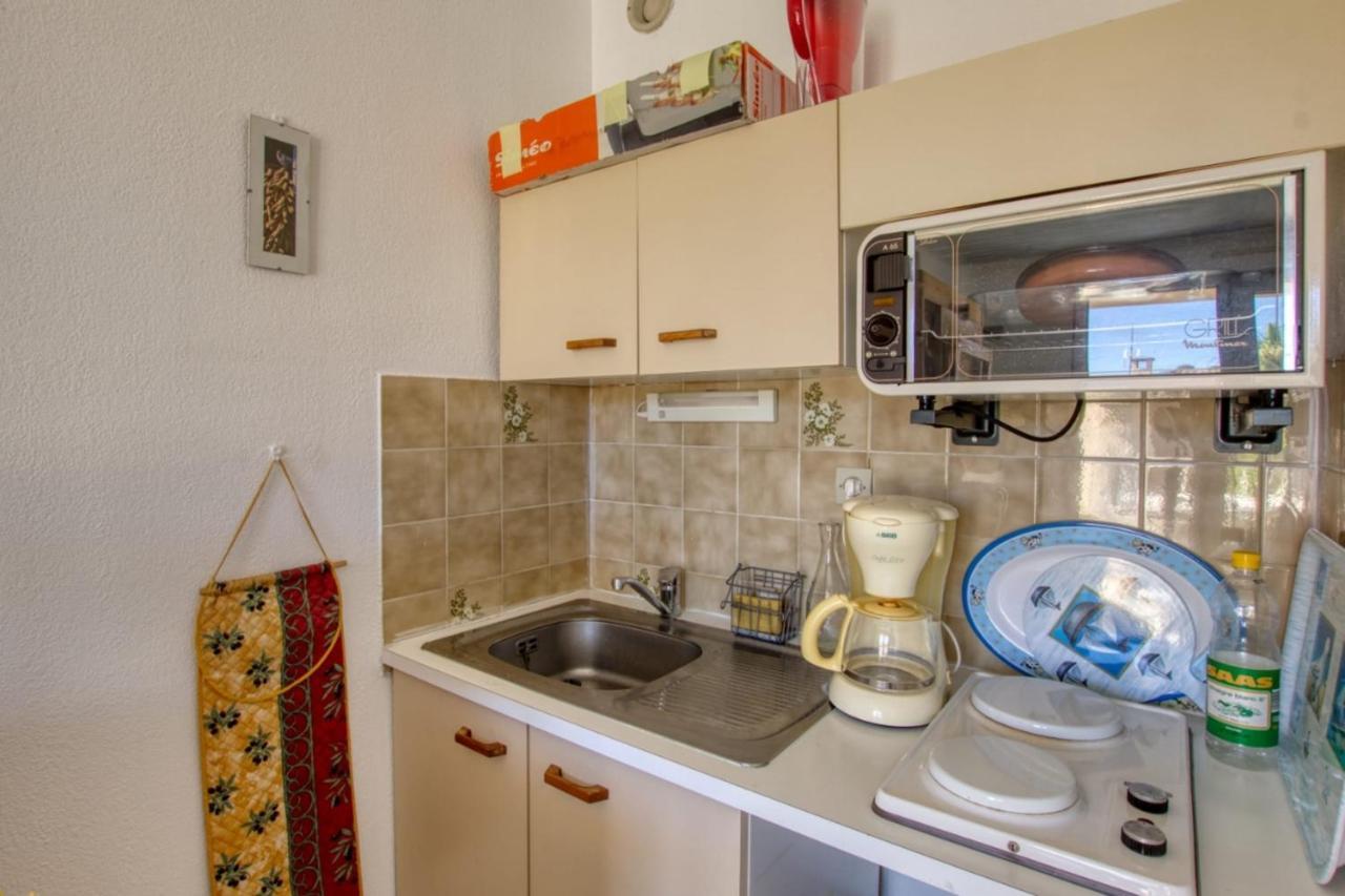 Charming Apartment In Residence With Swimming Pool 사나리쉬르메르 외부 사진
